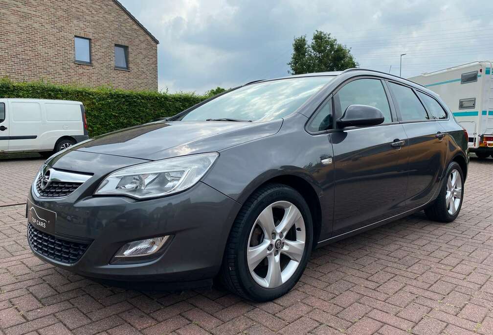 Opel Sports Tourer 1.3 CDTi ecoFLEX Cosmo Start/Stop DP