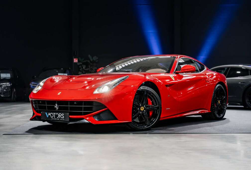 Ferrari F12 Berlinetta 6.3i V12 - UAE car - 18.590 km