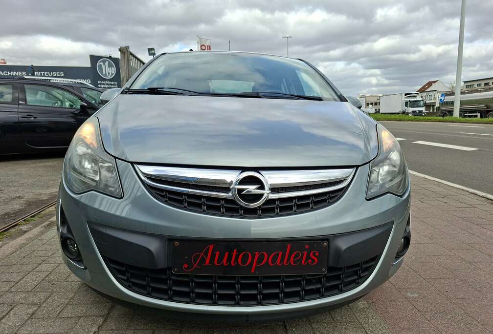Opel Corsa 1.2i