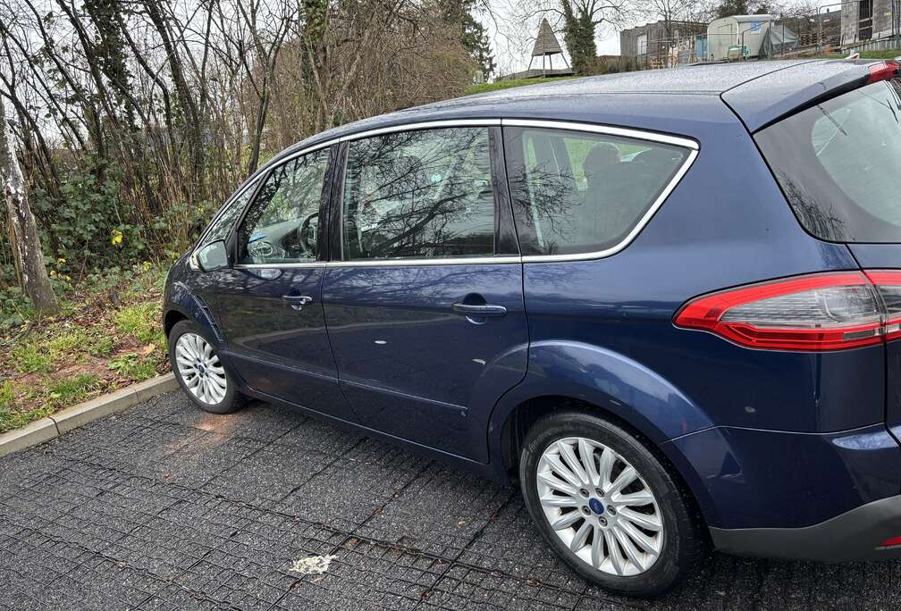 Ford 2.0 Turbo ECOboost Titanium S Powershift