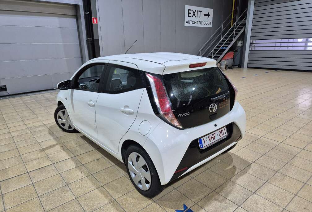 Toyota Aygo 1.0i VVT-i x-music