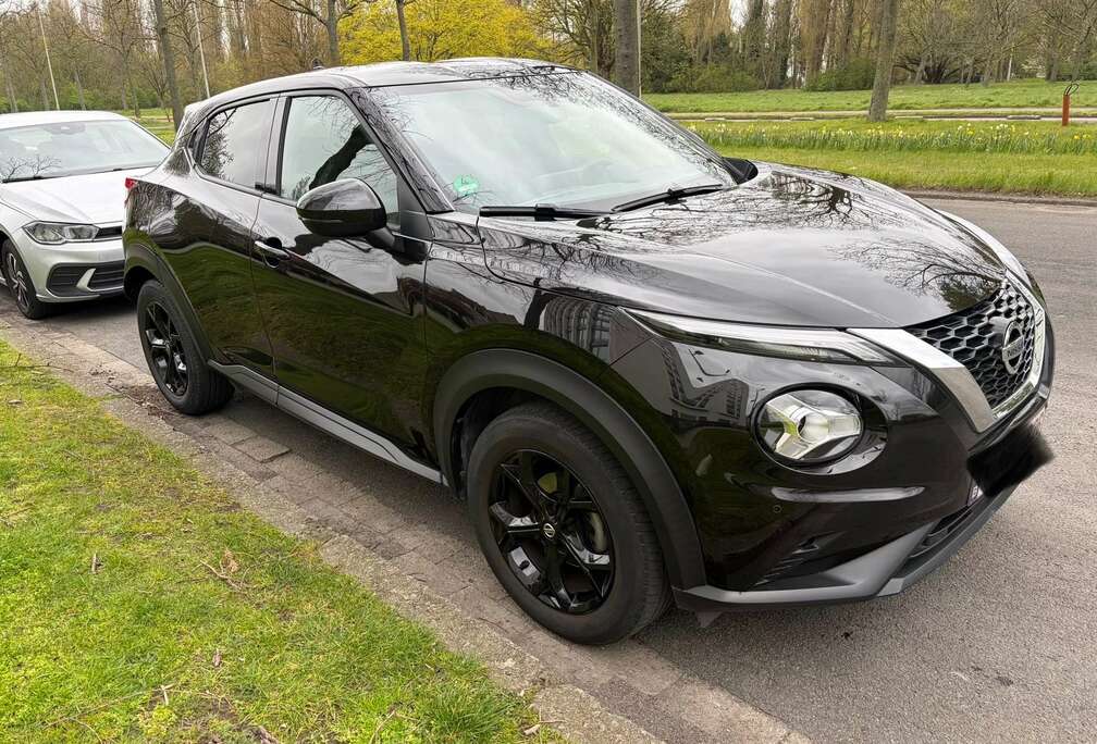 Nissan Juke 1.0 DIG-T 2WD N-Connecta