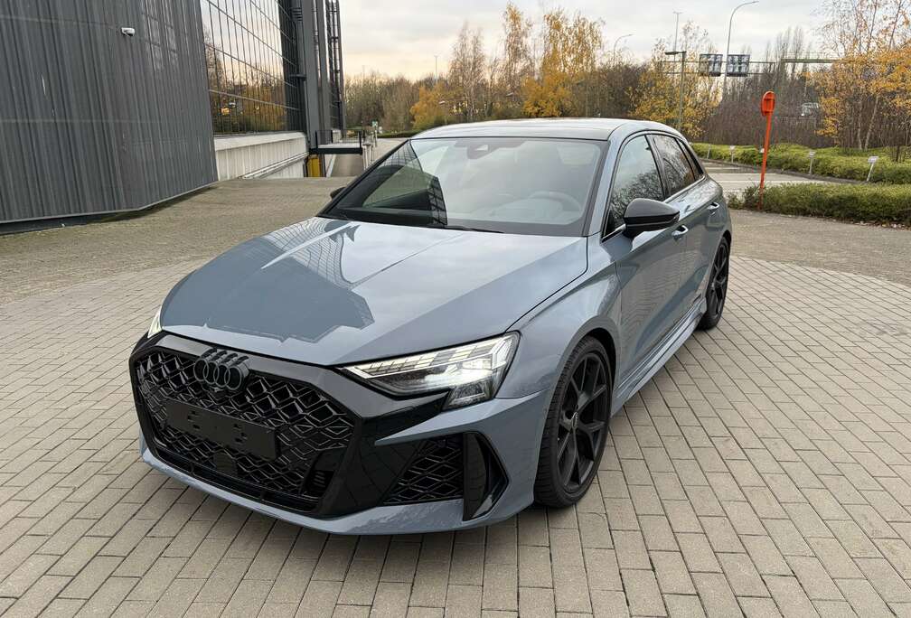 Audi Sportback 2.5 TFSI Quattro S tronic