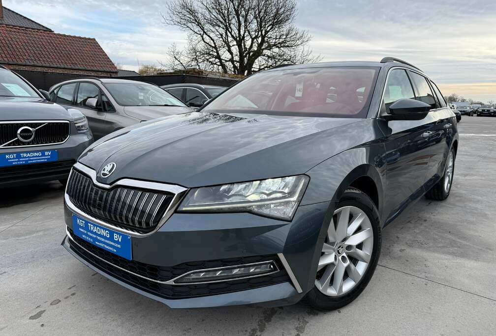 Skoda 1.4 TSI HYBRIDE AUTOMAAT NAVI CAMERA CARPLAY LED