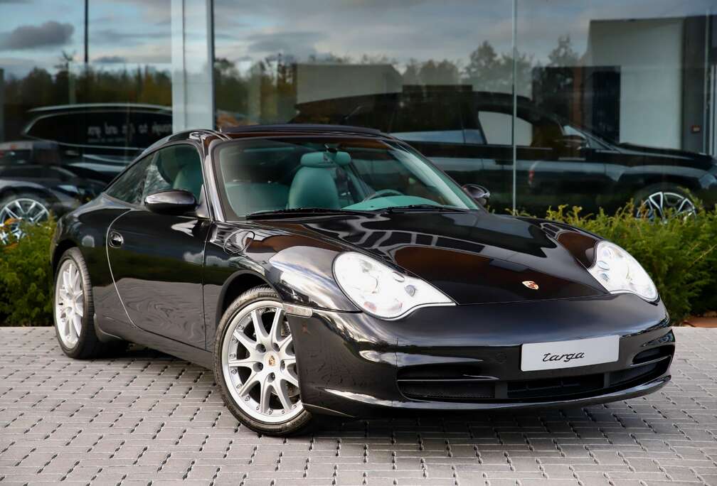 Porsche 996 Targa-BELGIAN-EXCLUSIVE-NEPHRITE-CARBON-BOSE