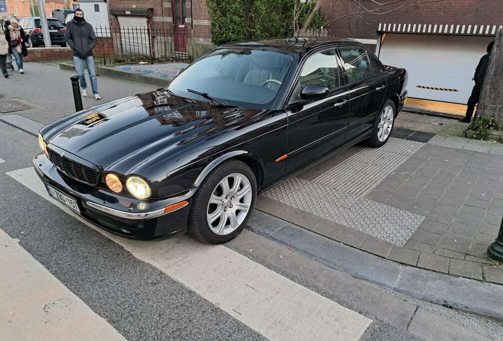 Jaguar 3.0i V6 24v