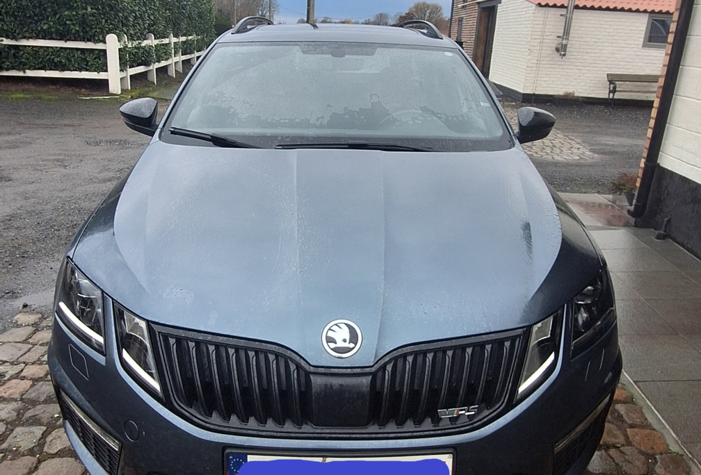 Skoda Octavia Combi 2.0 TSI DSG RS