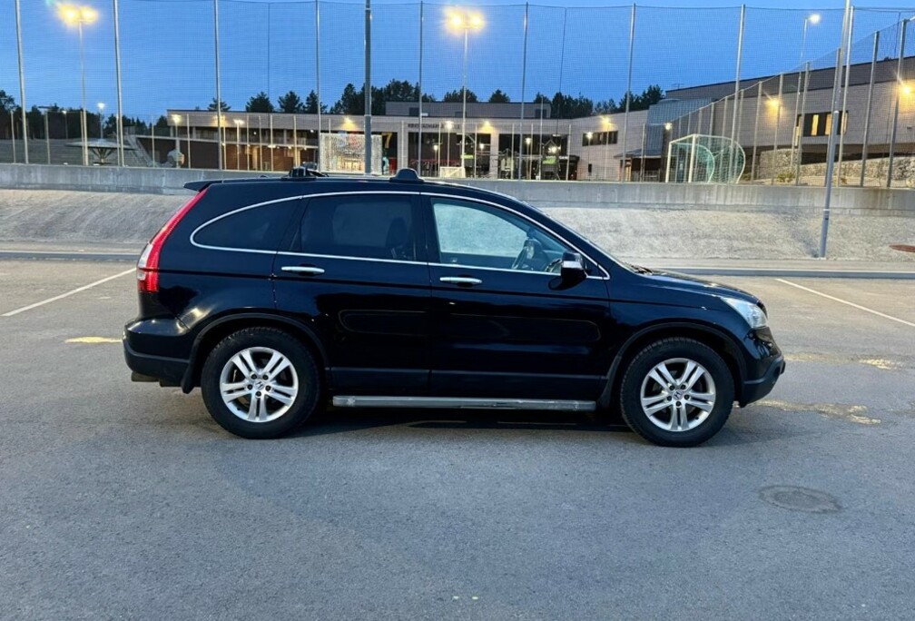 Honda CR-V 2.0i 4WD Executive