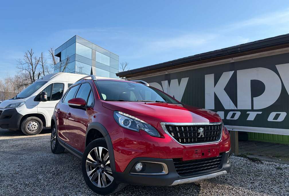 Peugeot 2008 1.2i PureTech Active S
