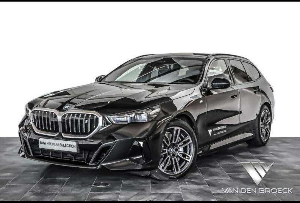 BMW eDrive40 Touring