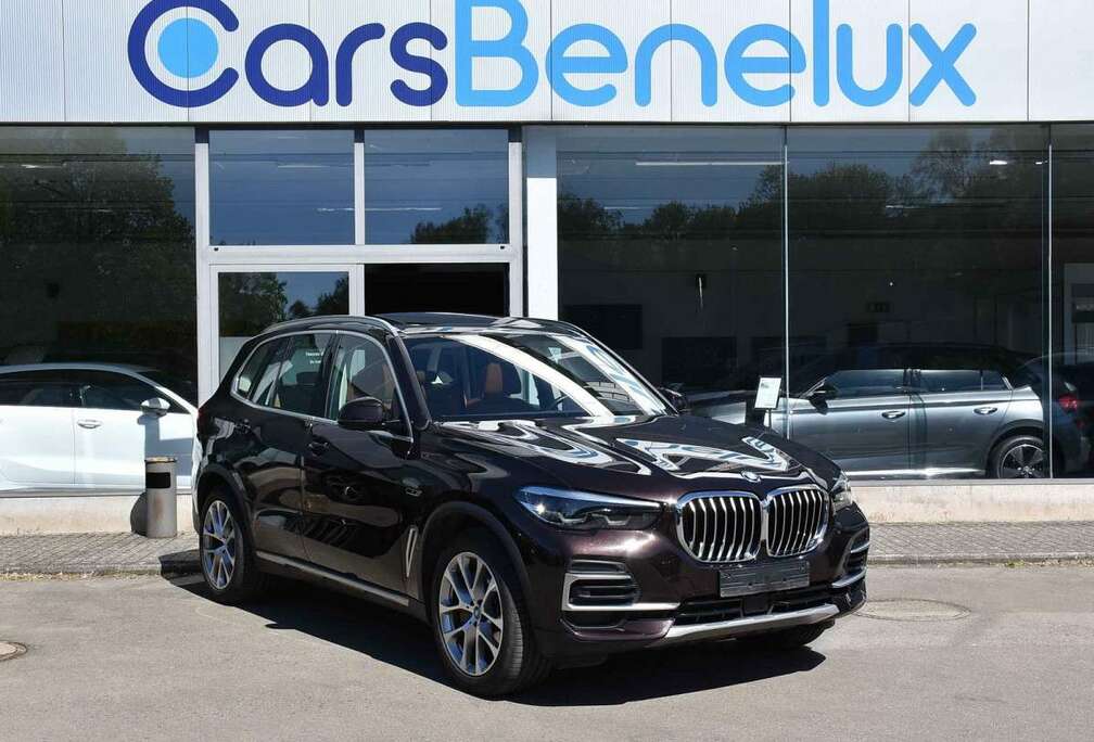 BMW 3.0A xDrive45e Xline SUSP PNEU PANO BOWERS ATT RMQ