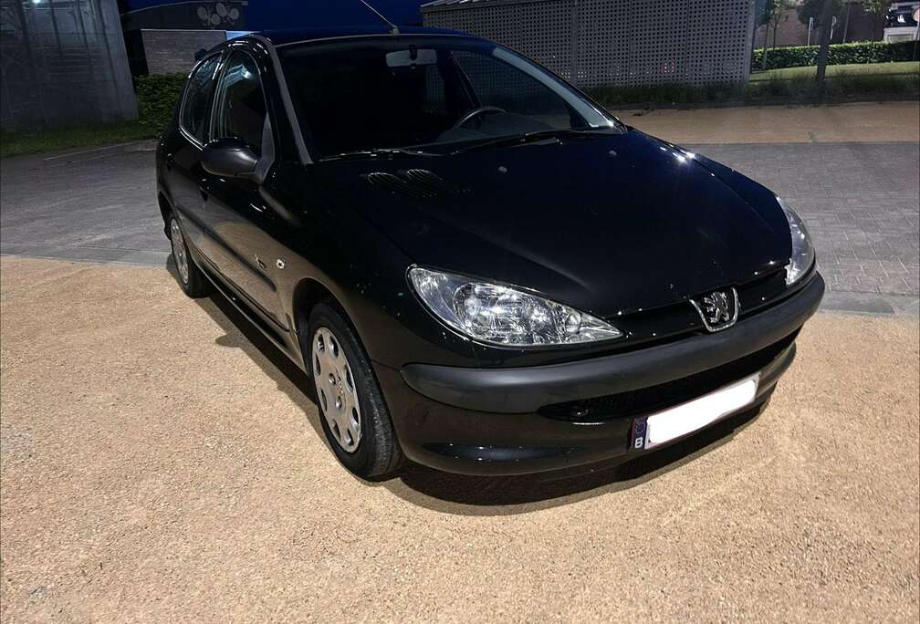 Peugeot 1.4 HDi X-Line