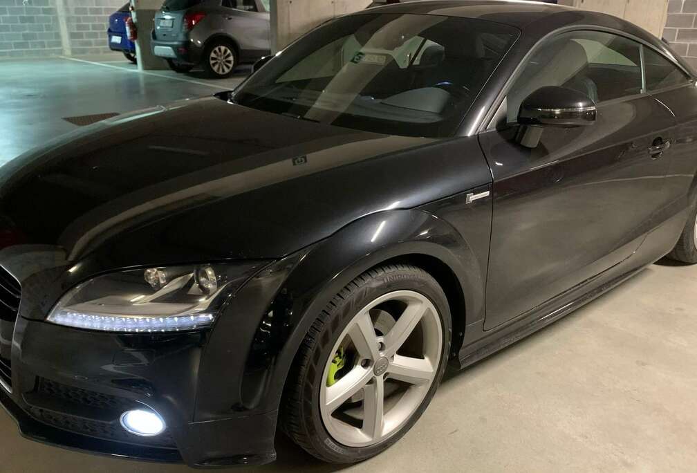 Audi TT Coupé 1.8 TFSI S line S tronic