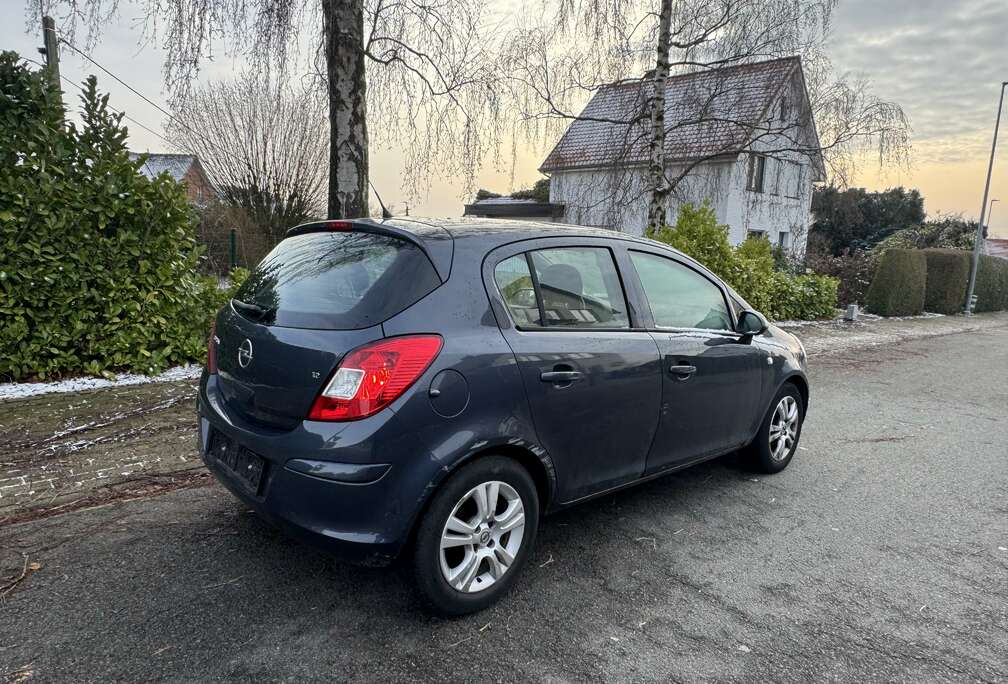 Opel 1.2i