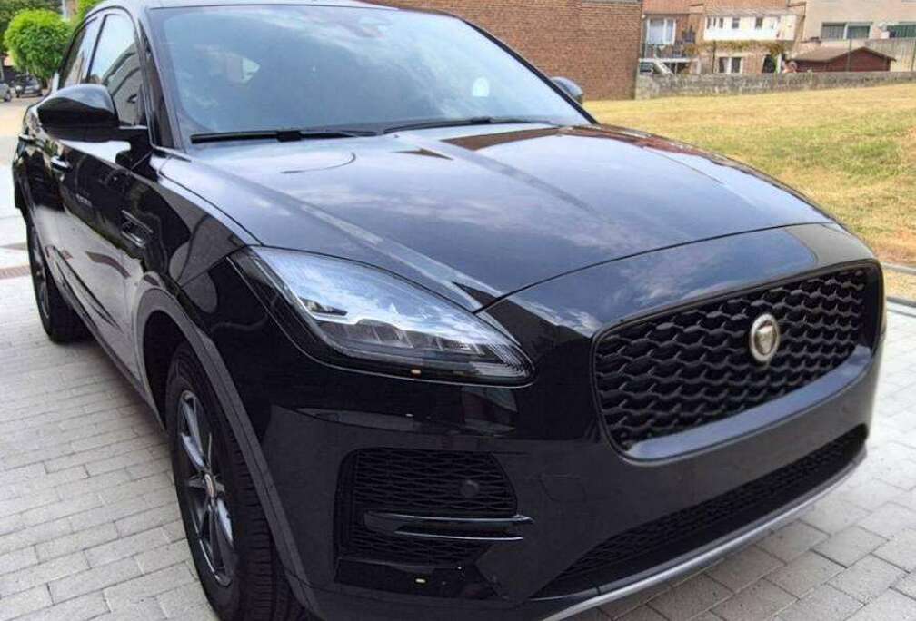 Jaguar Jaguar E-PACE P160 | Black Pack | Business Pack | 1e eigenaar | 4 nieuwe Michelin-banden