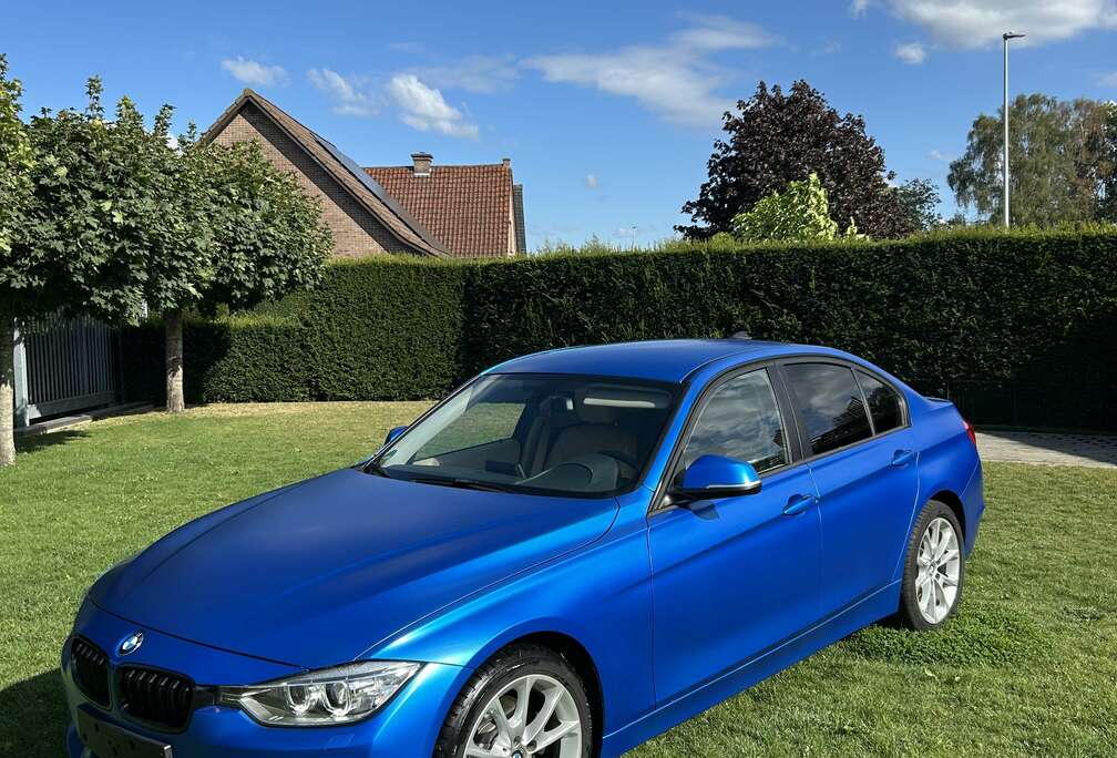 BMW 328i