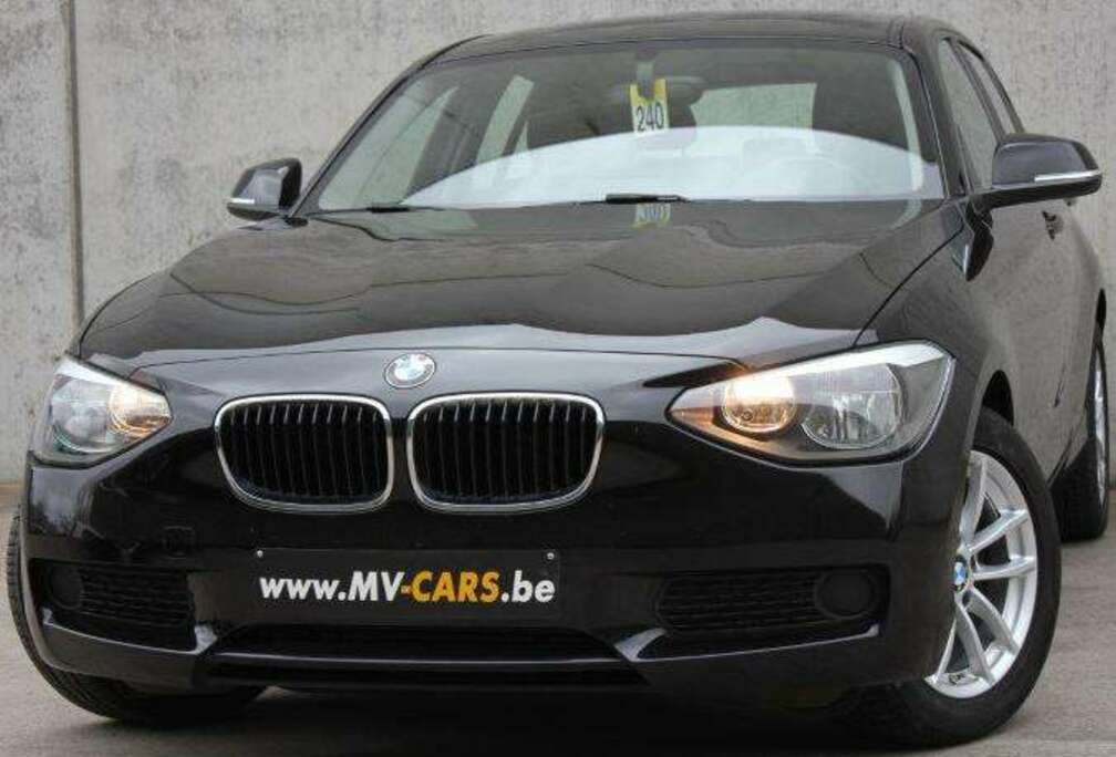 BMW BMW 114i/Multistuur/scherm/Pdc