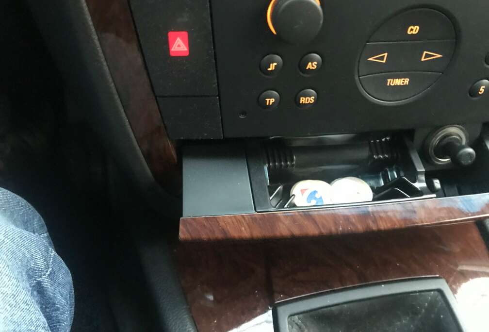 Opel Omega 2.2 DTI Edition