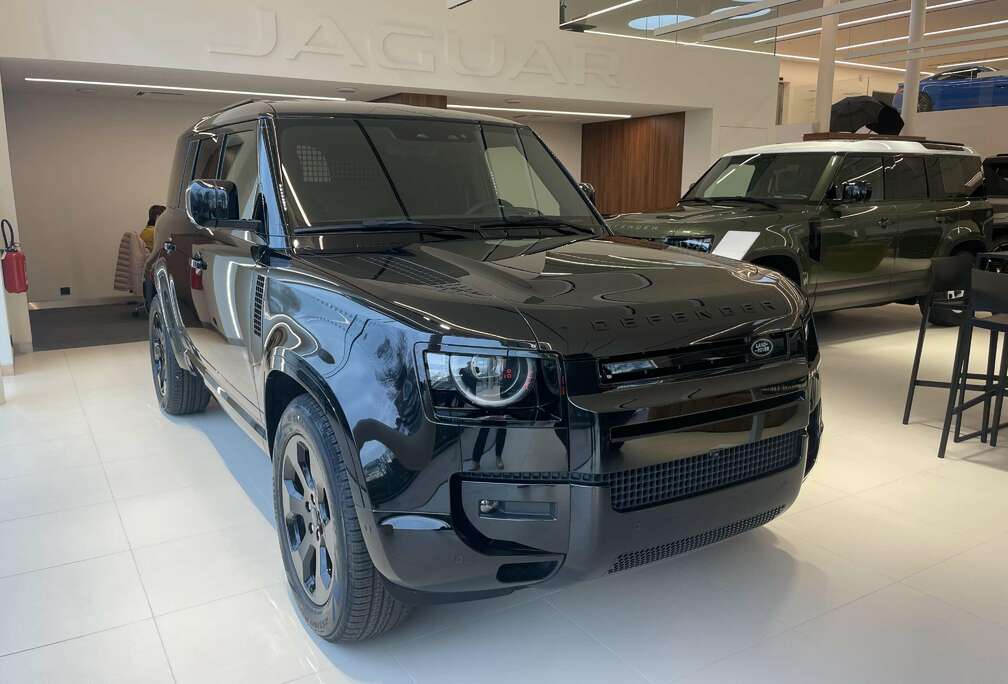 Land Rover 110 D250 Hard Top X-Dynamic SE