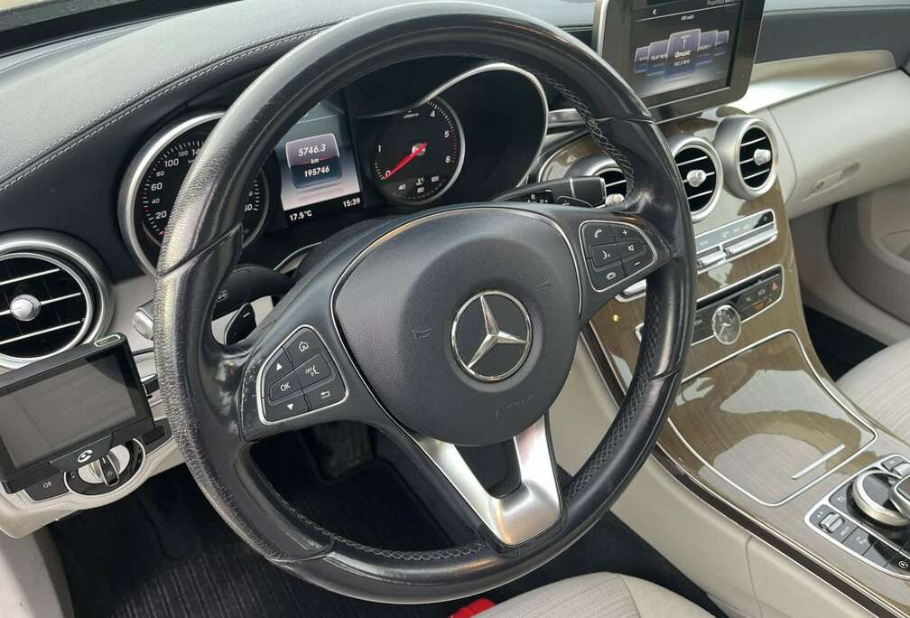 Mercedes-Benz C 200 (BlueTEC) d 7G-TRONIC Exclusive