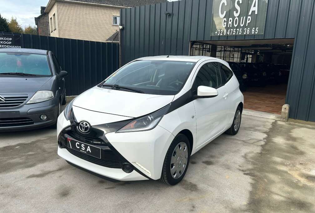 Toyota Aygo 1.0i Color Edition