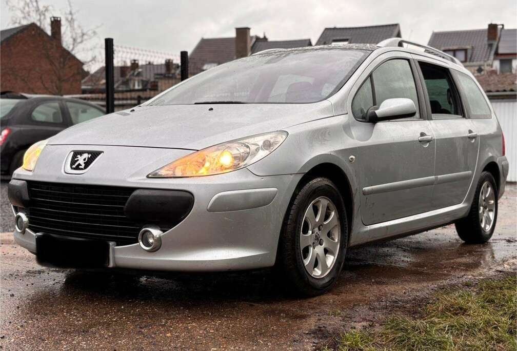 Peugeot 1.6i 16v XS