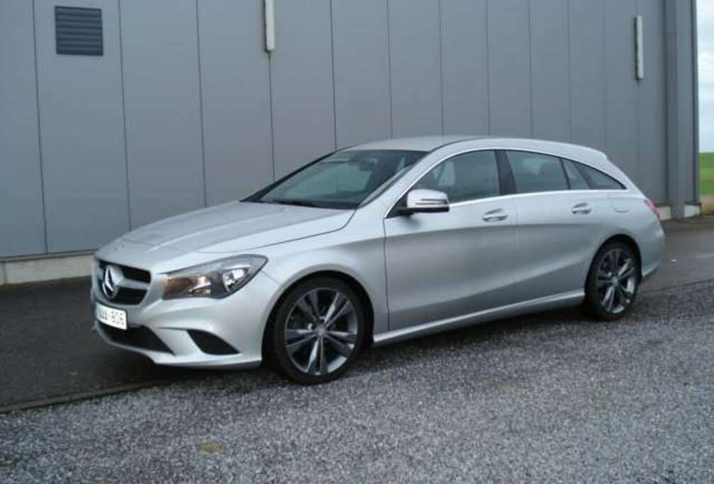 Mercedes-Benz cla 200d navi verw zetel inklapbare  spiegels