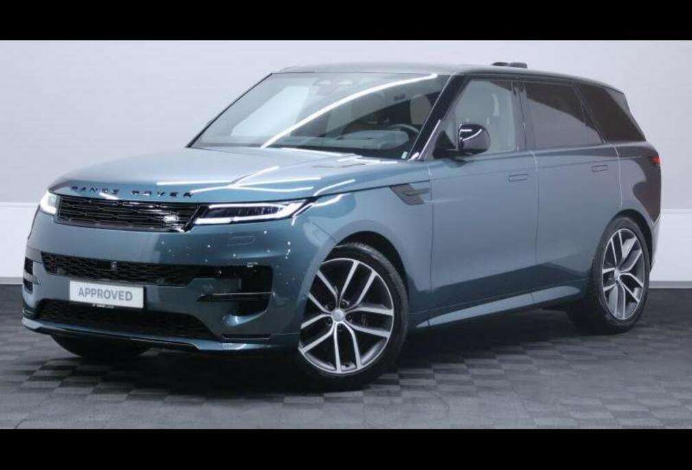 Land Rover D300 Dynamic HSE AWD Auto