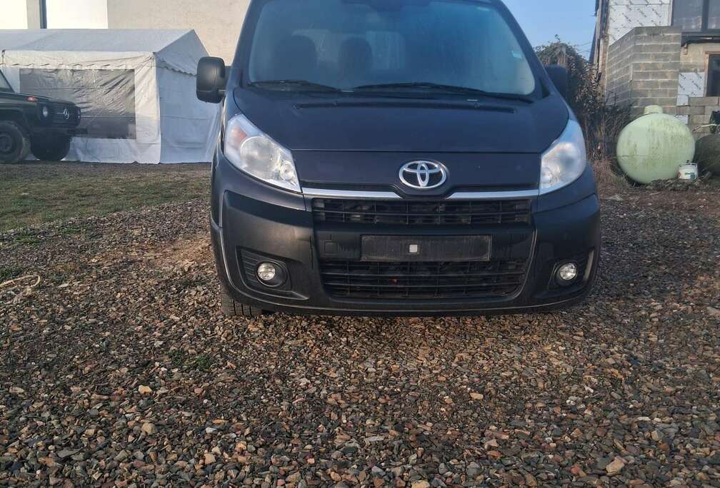 Toyota 2.0 D Active