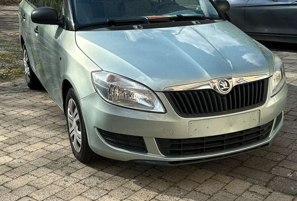 Skoda SW 1.2i Classic
