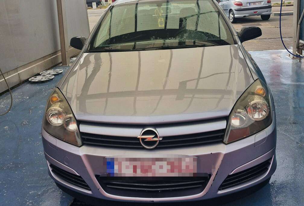 Opel Astra 1.7 DTH CDTi Cosmo