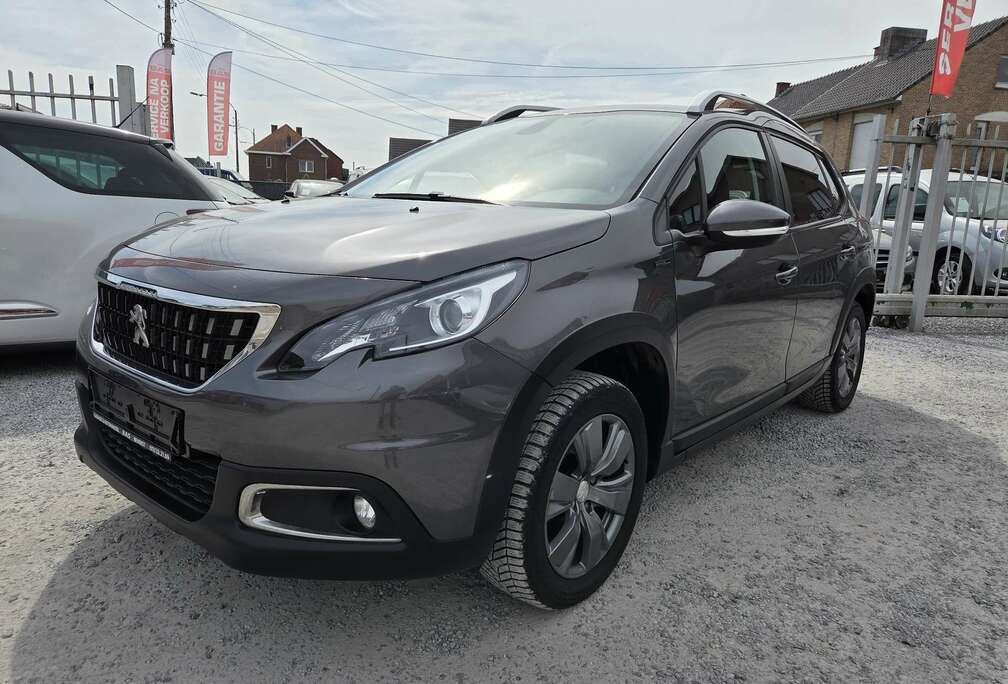 Peugeot 1.2i SIGNATURE S1jOMGARANTIENAVICRUISECARPLAY