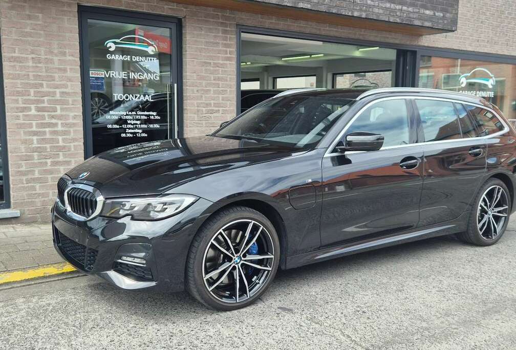 BMW 330e M-Pack