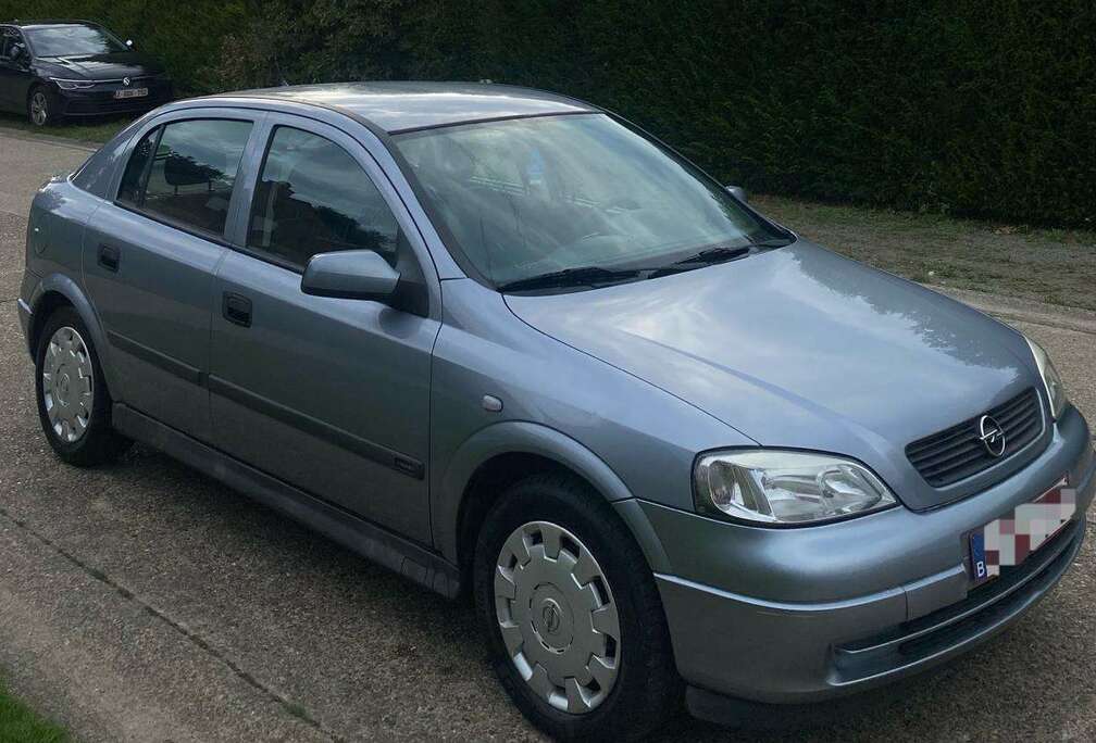 Opel Astra 1.2