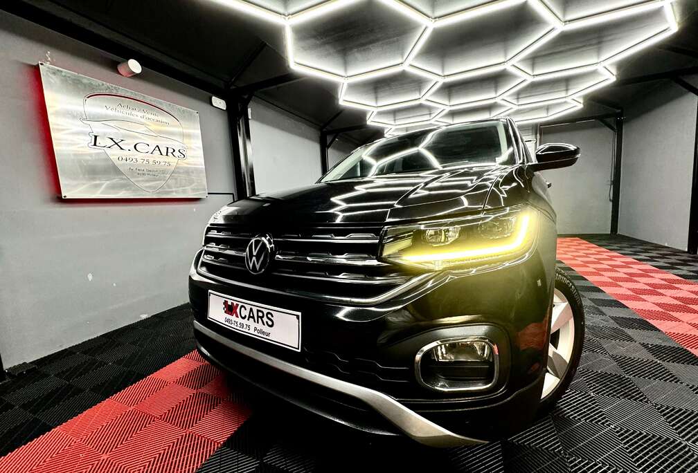 Volkswagen Cross 1.0 TSI Style  DSG