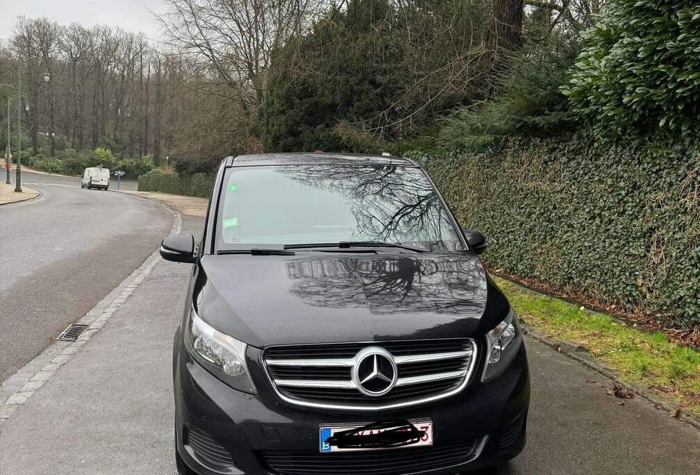 Mercedes-Benz d lang 4Matic 7G-TRONIC Exclusive