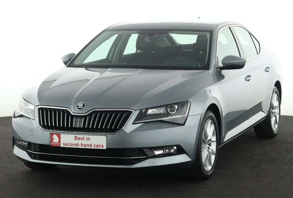 Skoda STYLE 1.4TSI + GPS + CARPLAY + PDC + CRUISE + ALU