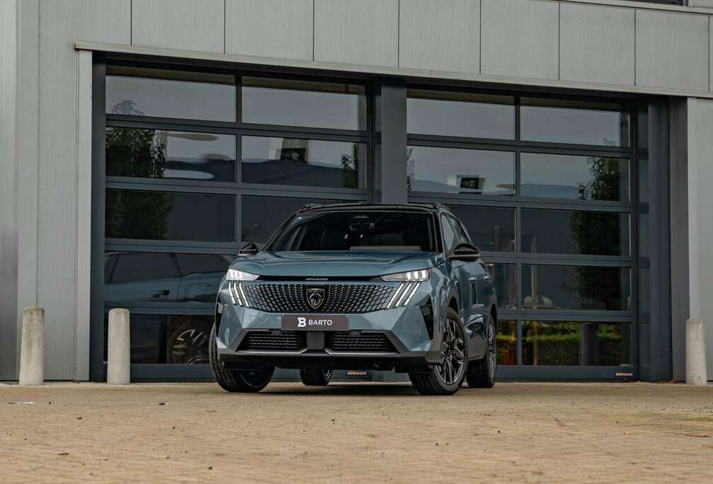 Peugeot GT  MHEV 145 PK  7-zit  360 Camera  Dodeho...