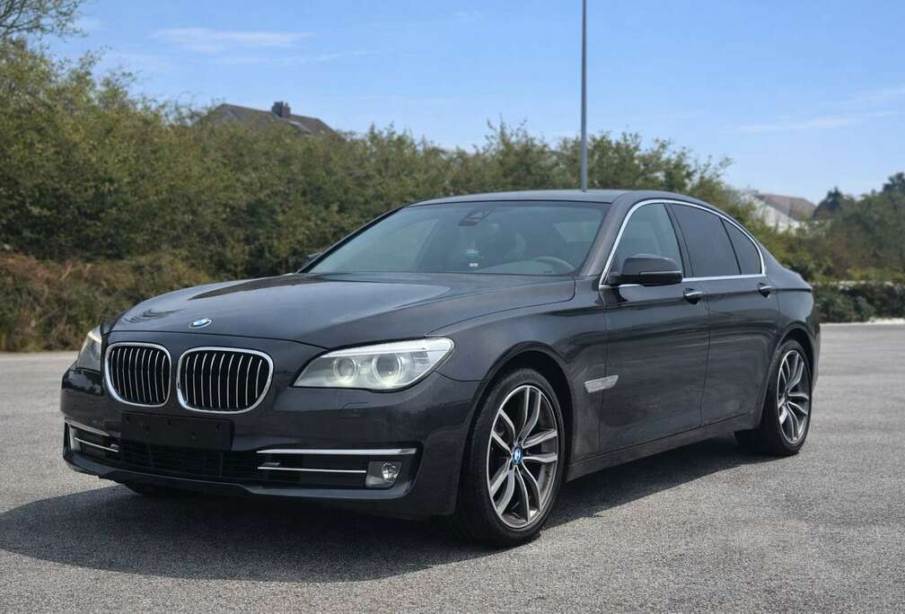 BMW 730d xDrive *Softclose*Comfortzetels*Camera*