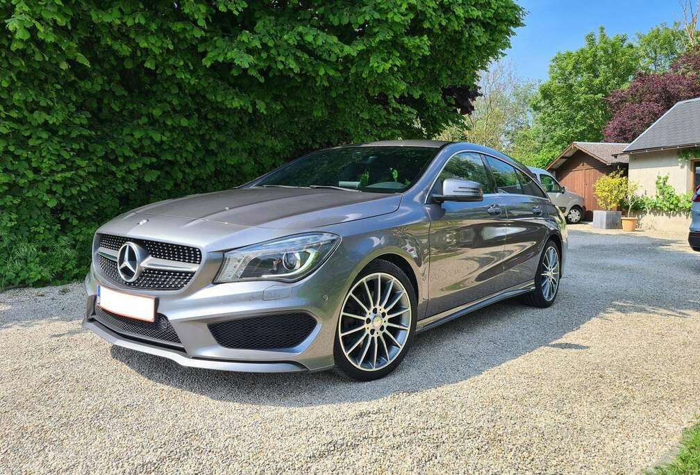 Mercedes-Benz CLA 180 Shooting Brake AMG Line