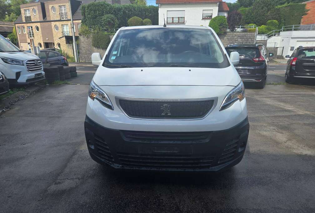 Peugeot 2.0 BlueHDi L1 Compact Premium S