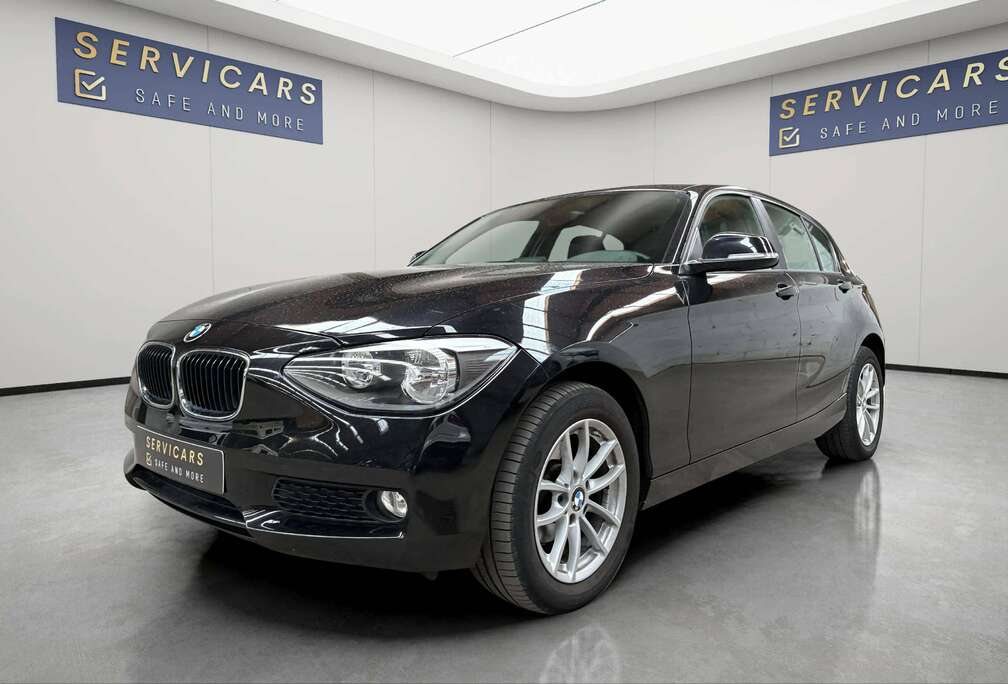 BMW 114i / SERVICARS WAREMME / RADAR / NAVI / CLIM / GARANTIE 12 MOIS