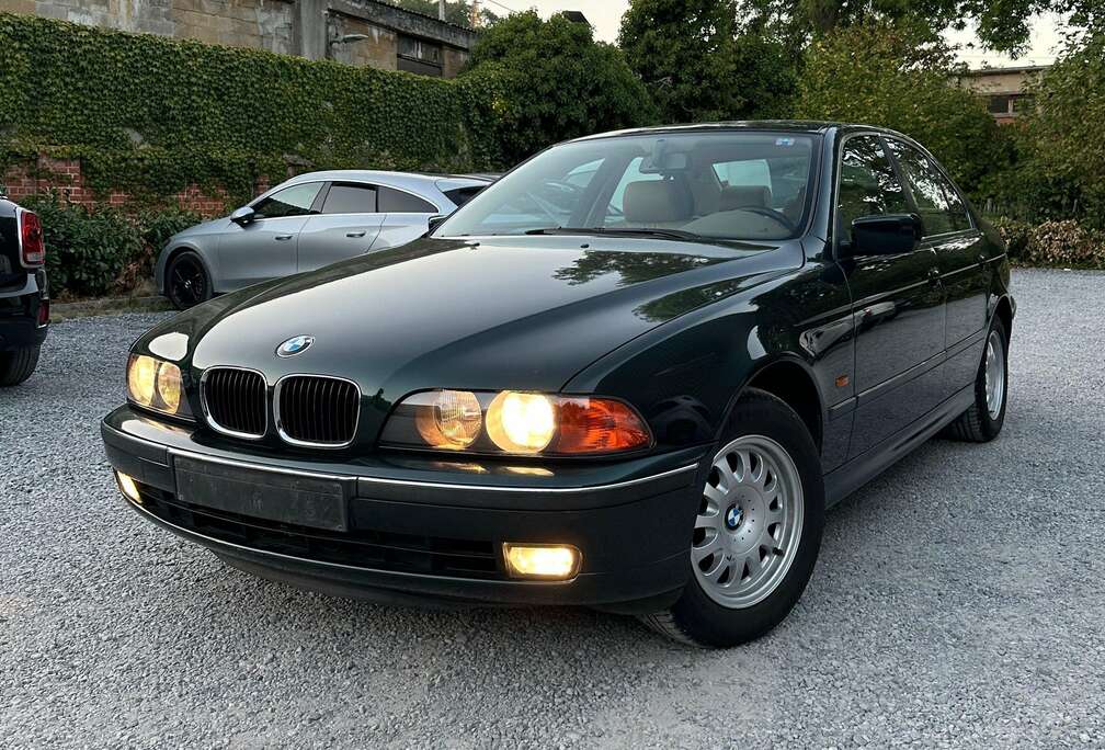 BMW 520i ETAT SHOWROOM !!!!