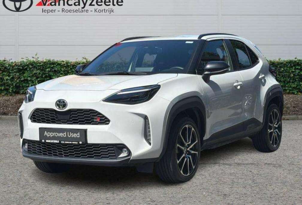 Toyota GR Sport+cam+gps+sens V+A