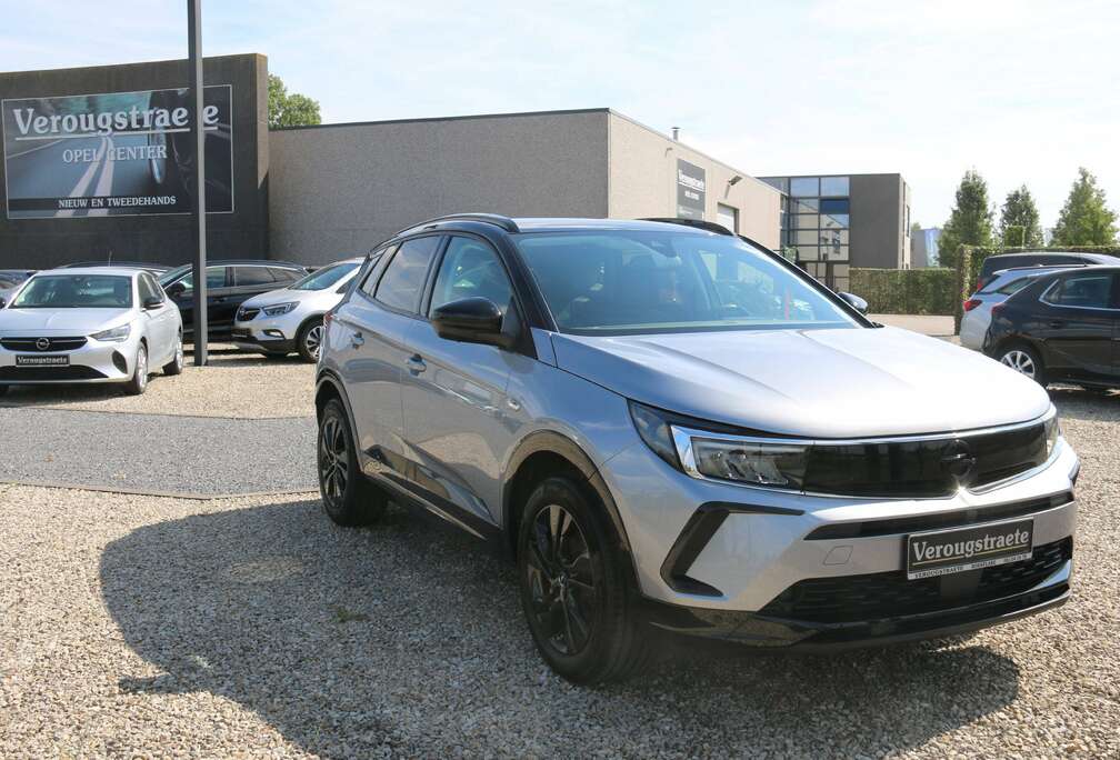 Opel Grandland 1.2 Turbo GS Line S/S ****AUTOMAAT**** Zetel + stuurverwarming, Camera, .....