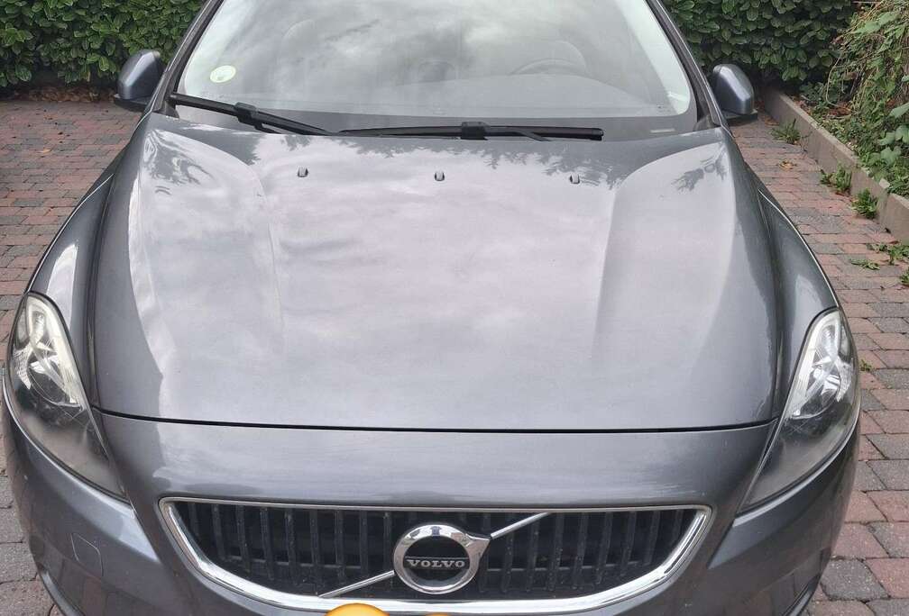 Volvo D2 120 Momentum