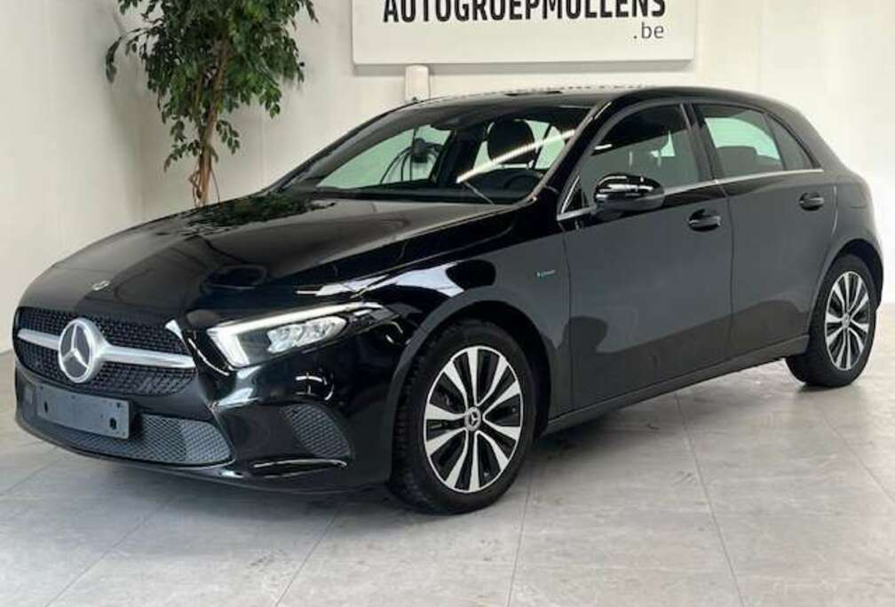 Mercedes-Benz 250e Business Solution 8G-DCT