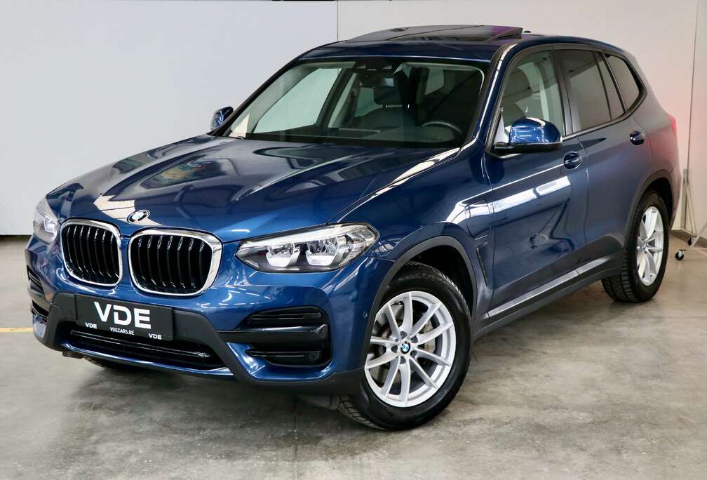 BMW 2.0iA xDrive30e XLine PHEV PANO