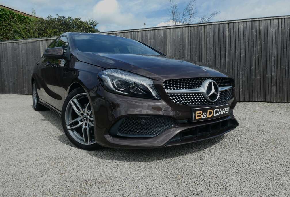 Mercedes-Benz PACK AMG FULL-LED/18\