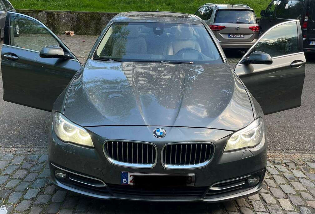 BMW (pack luxury)